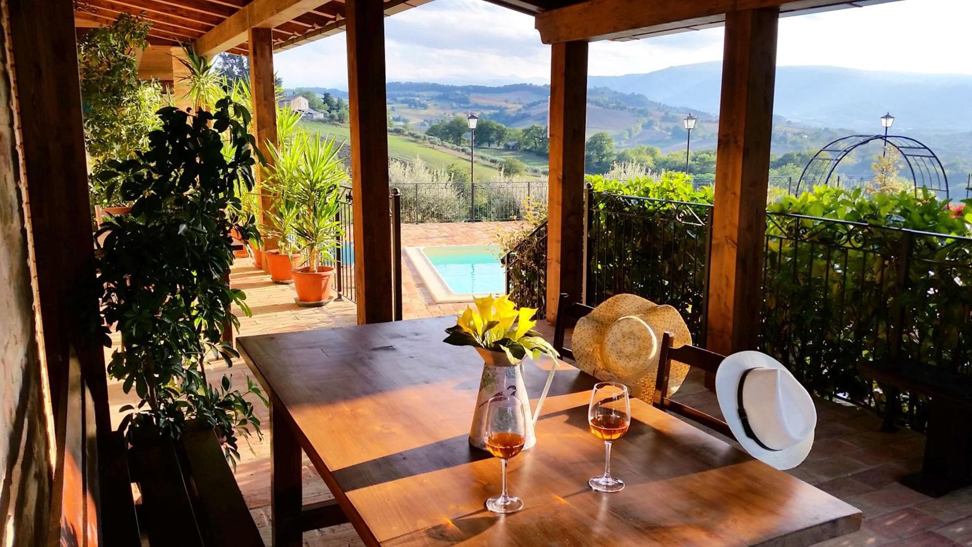 Agriturismo Pascucci Tolentino Exterior photo