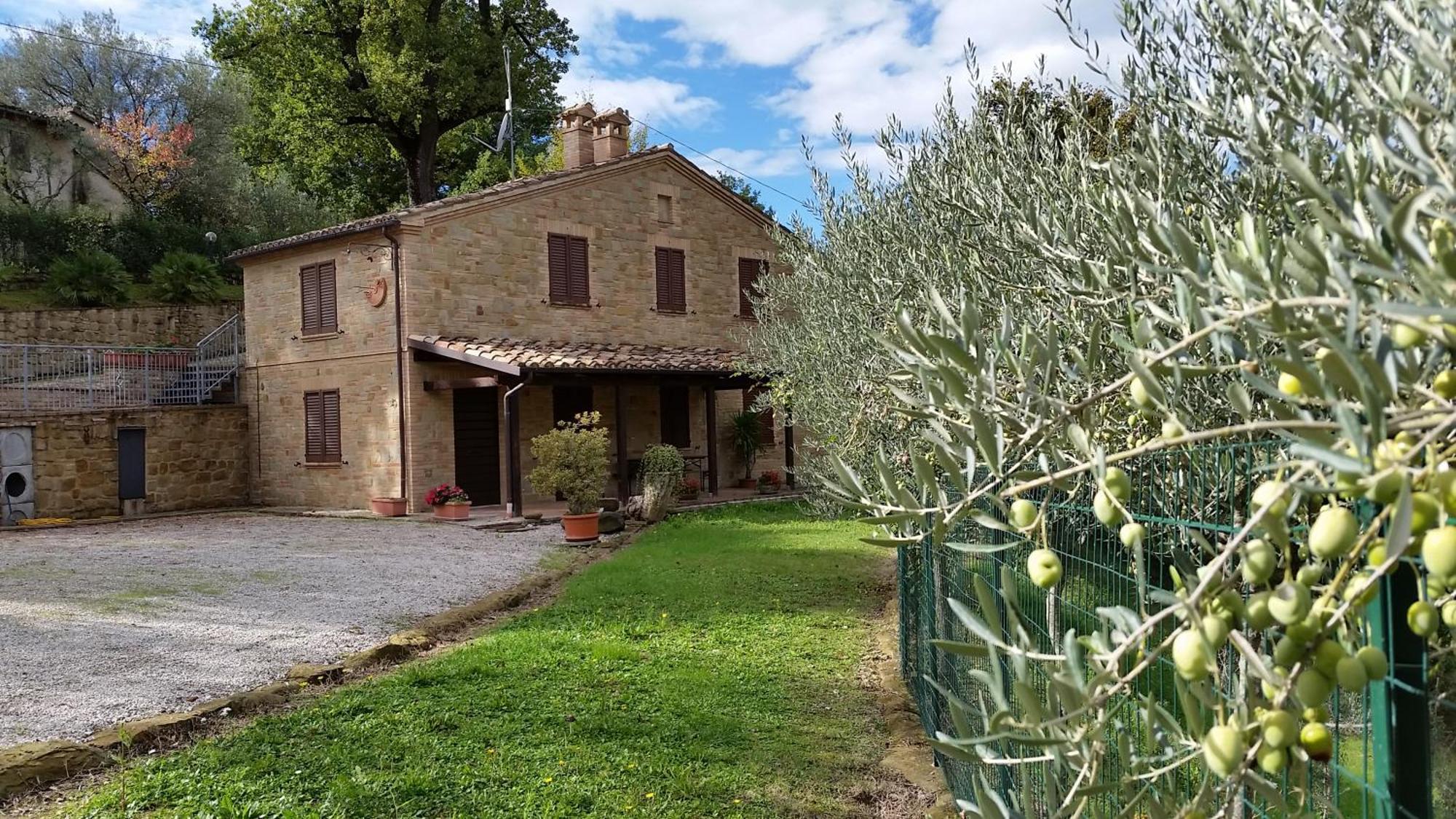 Agriturismo Pascucci Tolentino Exterior photo